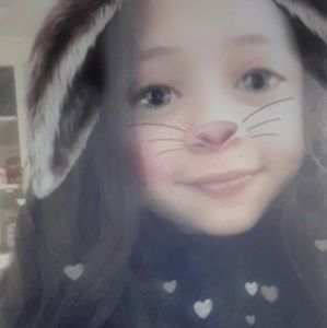 Meet your Posher, Sheyla